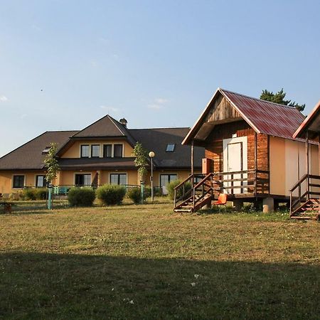 Camping V Raji - Palda Rovensko pod Troskami Kültér fotó